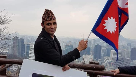 ‘विदेश, समुद्री तटमा गएर सेल्फी खिचेर फेसबुकमा हाले जस्तो छैन’