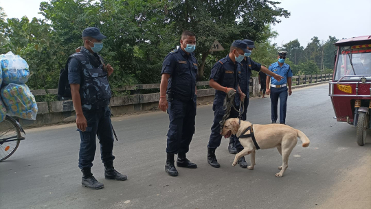 सुदूरपश्चिममा ४ हजार प्रहरी परिचालन, ढुक्क भएर दसैं मान्न आग्रह