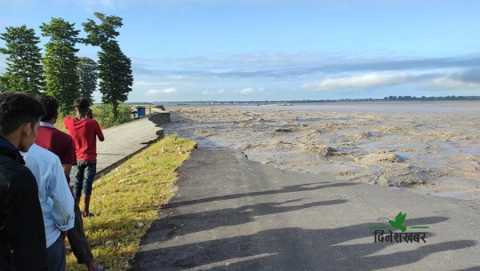 यसकारण बग्यो कञ्चनपुरको ‘भाइरल रोड’, करोडौंको नोक्सानी