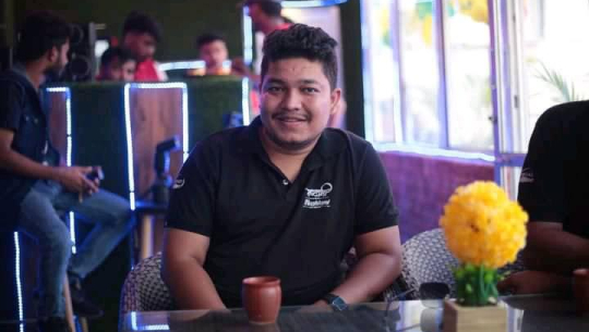 धनगढीमा ४ वर्ष पहिले ‘अनलाइन केक सप’को सुरुवात गर्ने गणेश