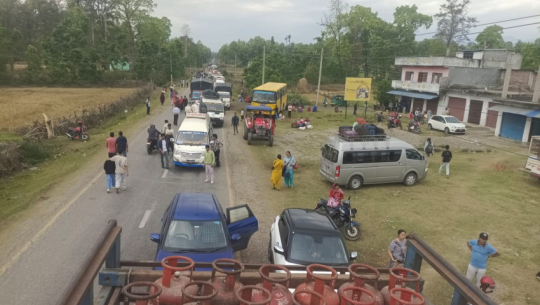 Mahendra highway reopens in Ghodaghodi after compensation agreement