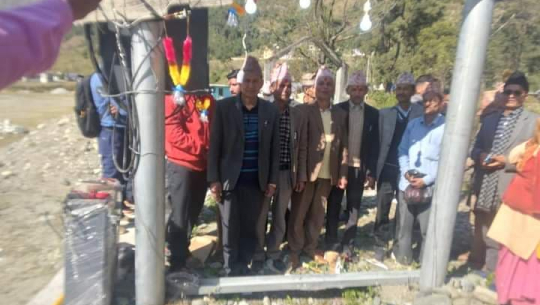 पुर्चौडीको हाटमा पुग्यो राष्ट्रिय प्रसारणको बिजुली
