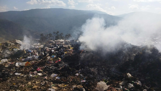 डडेल्धुरा सदरमुकाममा स्थायी डम्पिङ साइट नहुँदा फोहर व्यवस्थापनमा समस्या 