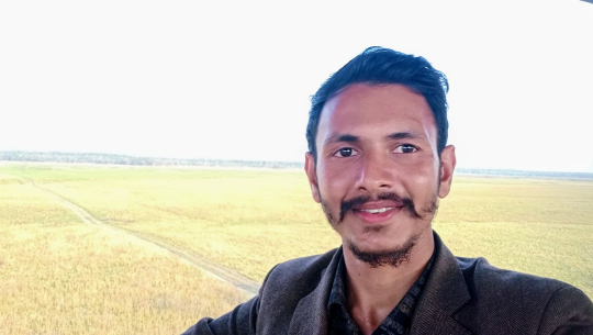 हुन सक्छ नेता बेइमान छ, र कर्मचारी इमानदार छ
