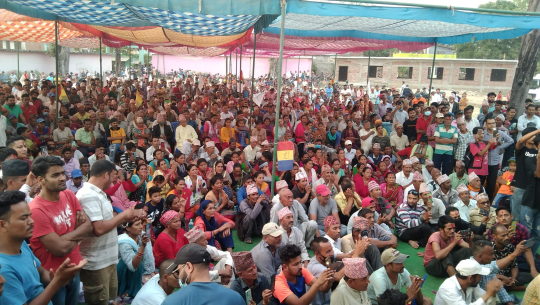 भोट माग्न घरदैलो अभियानमा कञ्चनपुरका उम्मेदवार