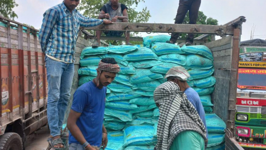 सुदूरपश्चिममा हिउँदे बालीका लागि रासायनिक मलको पर्याप्त आपूर्ति भएन 