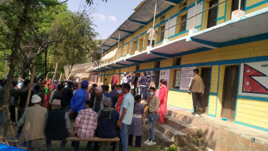 बाजुराको बुढीगंगामा बबाल, मतगणना गर्ने कि पुनः मतदान हुने ? 