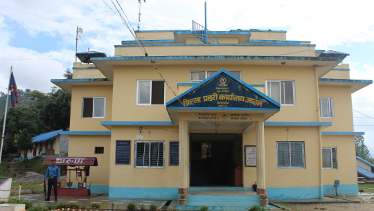 अछाममा एक महिनामा ट्राफिक जरिबानाबाट  ३  लाख बढी  राजश्व संकलन