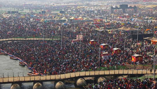 भारतको महाकुम्भ भागदौडमा मृत्यु हुनेको संख्या ३० पुग्यो