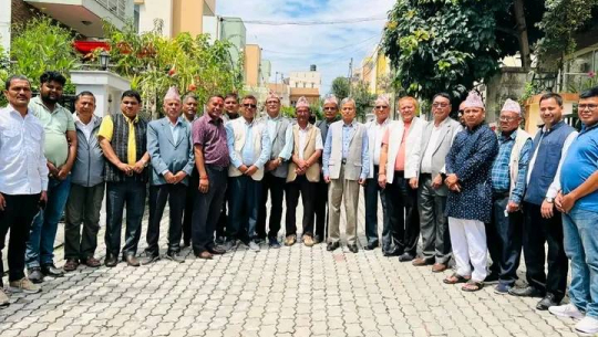 भीम रावल भेट्न एमाले अछामका शीर्ष नेता काठमाडौंमा 