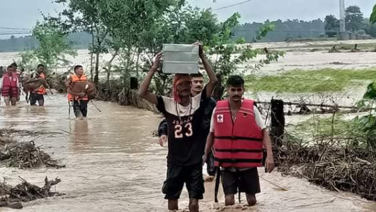कञ्चनपुरमा २ सय बढी घर डुवानमा