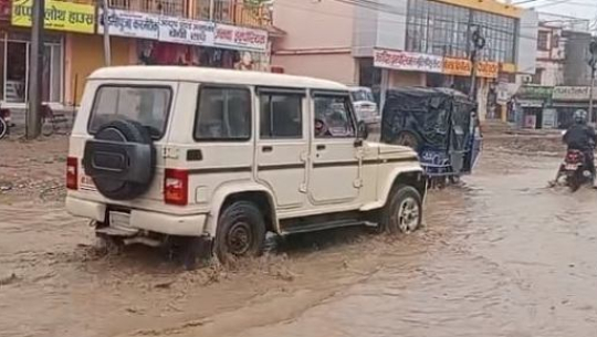 धनगढीमा कैलाली पुल–क्याम्पस चोक मुख्य सडकको आधा काम सकियो 