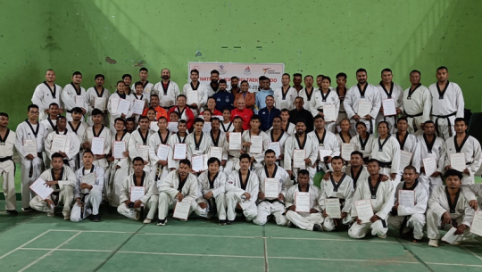 रेफ्री सेमिनार र रिफ्रेसर कोर्ष सम्पन्न