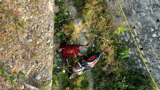 अछाममा स्कुटरसहित एक जना मृत फेला