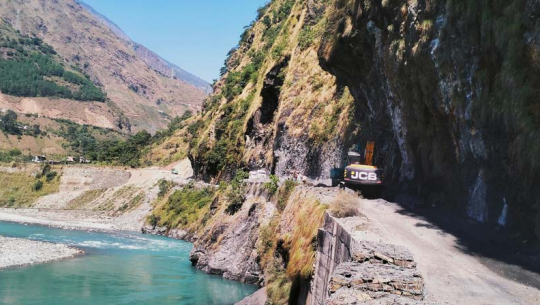 दार्चुलामा महाकाली कोरिडोरअन्तर्गत ३० किलोमिटर सडक कालोपत्रे कार्य सुरु