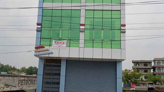 धनगढीमा व्यावसायिक प्रयोजनका सटर र घर जताततै खाली, कारण यस्तो छ