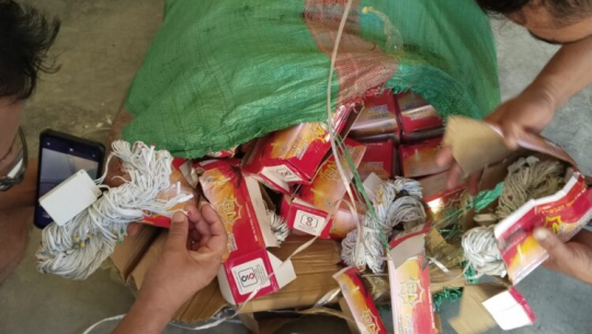 भजनीमा साढे २ लाखको झिलीमिली बत्ती बरामद