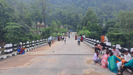 फोटो : महेश बडू