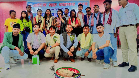 थारू कलाकार मञ्च सुदूरपश्चिमको अध्यक्षमा सँगत 