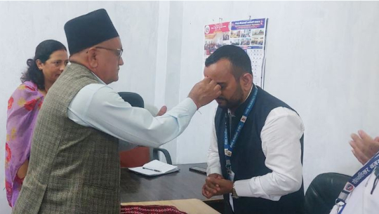 दार्चुलाको शैल्यशिखरका प्रमुख प्रशासकीयको दोहोरो जिम्मेवारी हटाइयो