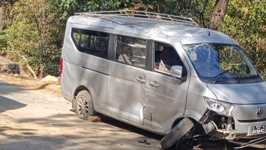 Electric Vehicle Accident Near Godavari, Kailali; Four Sustain Minor Injuries