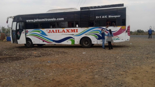 72 Passengers Stranded on Route from Dhangadhi to Bangalore, India