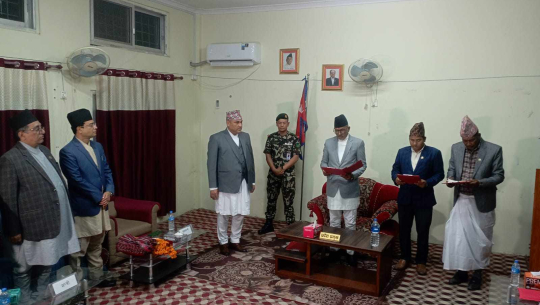 सुदूरपश्चिममा नागरिक उन्मुक्तिका तीन मन्त्रीले खाए शपथ