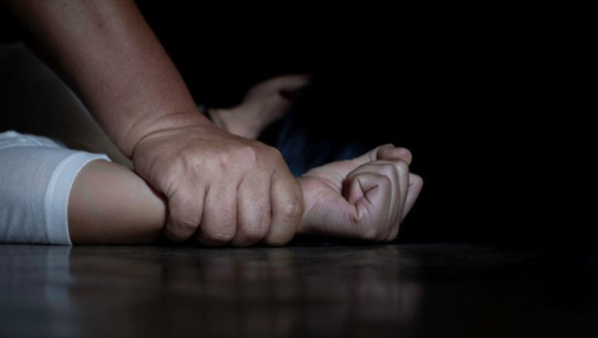 जबरजस्ती करणी आरोपमा एक जना पक्राउ