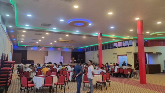 धनगढीमा मोबाइल व्यवसायीद्धारा ‘सामसुङ रिटल मीट’ बहिष्कार