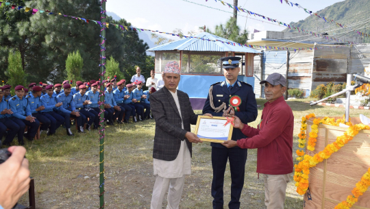 जग्गादातालाई प्रहरीको सम्मान