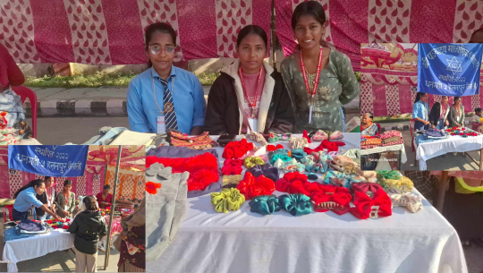 शनिवारे मेलामा पञ्चोदयका छात्राले तयार गरेका सामान बेच्दै