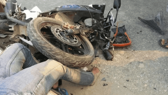 कैलालीमा ट्याक्टर र मोटरसाइकल एक आपसमा ठोक्किदा एक जनाको मृत्यु 