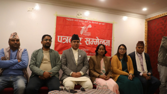 Minister Bhandari discusses far west development with Prime minister