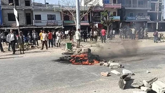 कैलालीको मोतीपुर चोकमा एक युवकमाथि कुटपिट