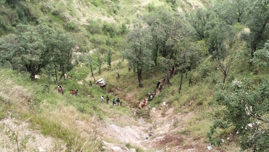 डोटीमा जिप दुर्घटना : तीन जनाको मृत्यु, पाँच घाइते