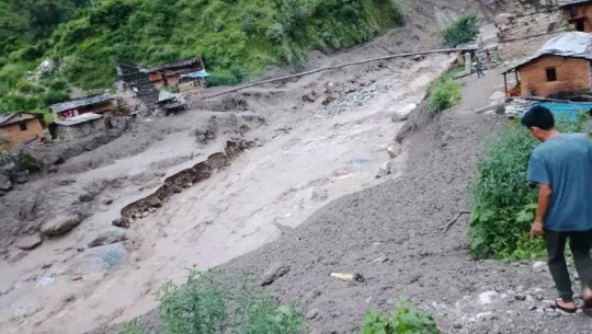 Flood forecasting division warns of flash flood risk in eight Far-west districts