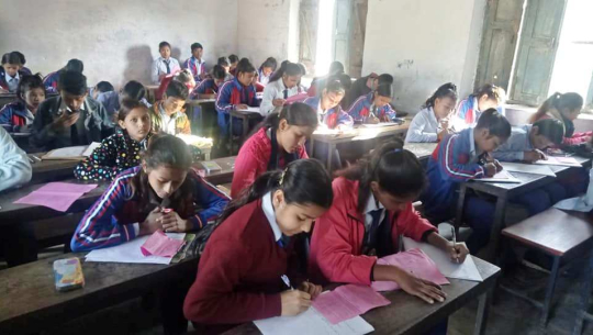 धनगढीमा कक्षा ८ को प्रश्नपत्र हरेक दिन आउट