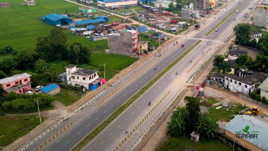 मोहनापुल–अत्तरिया ६ लेन सडक निर्माणको समय सकियो, काम सकिएन