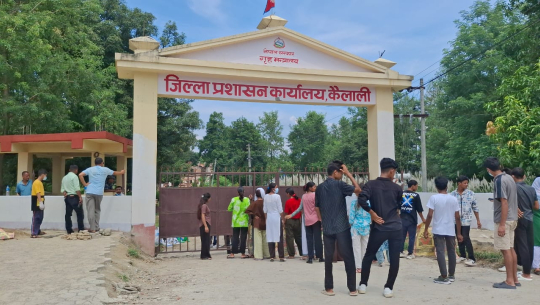 कैलालीमा जारी निषेधाज्ञा र कर्फ्युमा परिमार्जन
