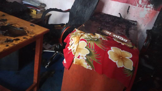 अछामका दुई वडा कार्यालयमा आगजनी