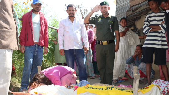 धनगढीमा विपन्न परिवारका ३०७ सदस्यलाई दाहसंस्कार खर्च उपलब्ध