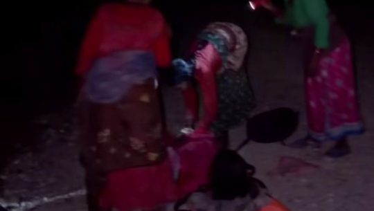 पूर्वीचौकीमा स्वास्थ्यकर्मी समयमै नपुग्दा बाटोमै सुत्केरी,अस्पतालको सेवा प्रवाहमाथि प्रश्न