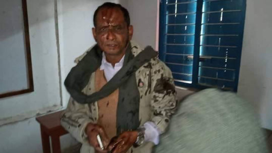 कैलालीमा आर्थिक अनियमितता गरेको भन्दै प्रधानाध्यापकलाई कालोमोसो दलियो