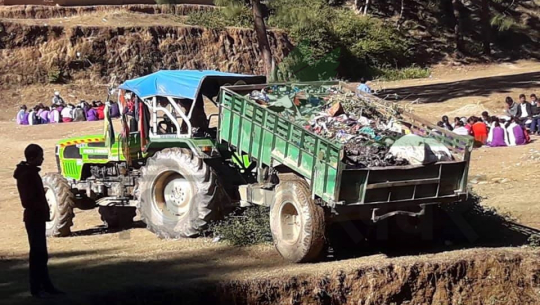 अछामको बान्नीगढी जयगढले बनायो विद्यालयलाई ‘डम्पिङ्ग साइड’