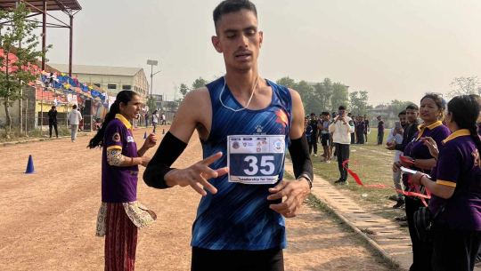 हाफ म्याराथनमा आर्मीका मुकेश प्रथम