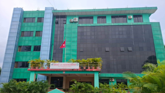 धनगढी उपमहानगरमा कर्मचारी अभाव, क्याम्पससँग स्वयंसेवक विद्यार्थी माग