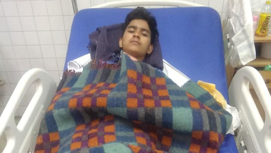 मुटुको भल्ब फेरेका बझाङका १५ वर्षीय किशोरको उपचारमा समस्या, सहयोगको याचना