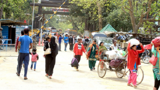  Dhangadhi: Bada Dashain festival sees surge in homebound travellers