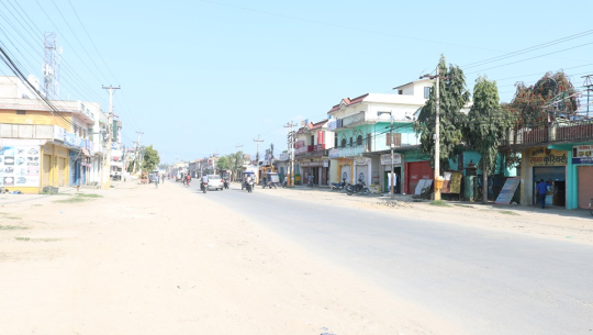 लकडाउनमा सुनसान धनगढी बजार 