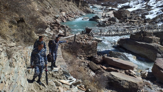 दार्चुलामा विओपी बस्ने स्थानको निरिक्षण गरी सशस्त्रको टोली फर्कियो